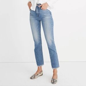 Madewell The Perfect Vintage Jean in Ainsworth Wash, Cropped/Tapered, Distressed